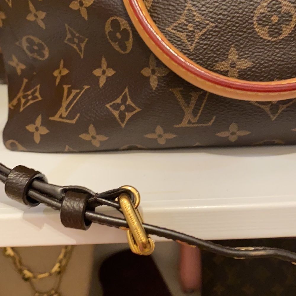 Louis Vuitton Pallas MM - Picture 3 of 15